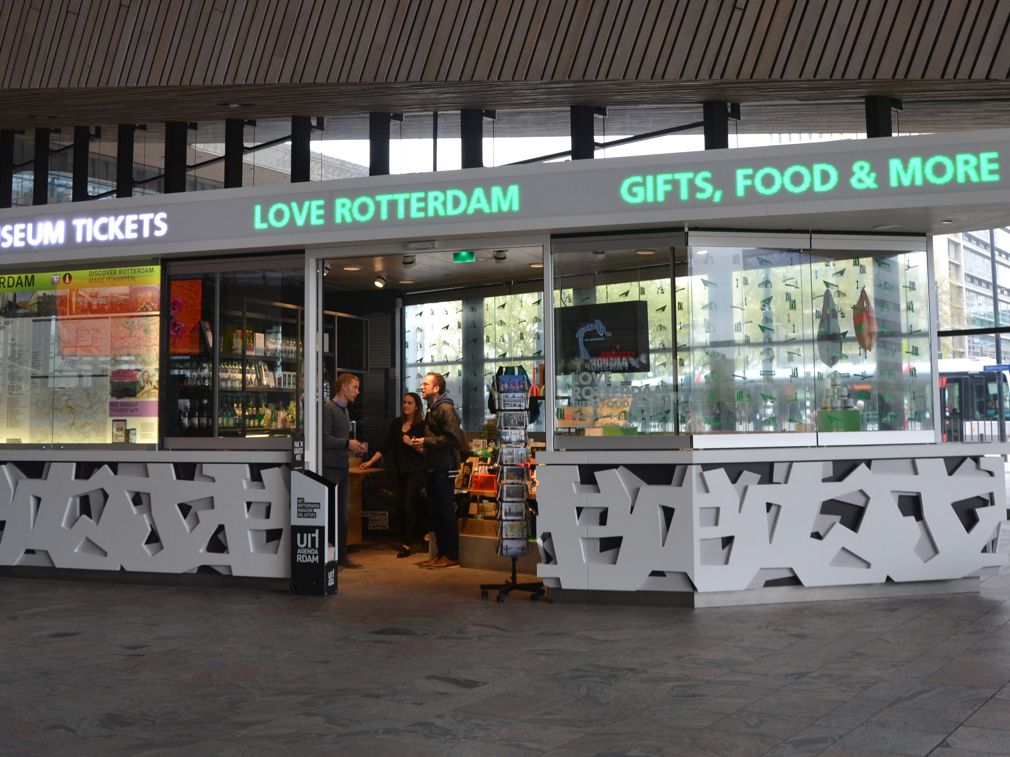 SafePay-Rotterdam-station-Gunnebo-veilig-betalen